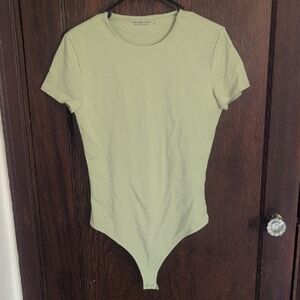Abercrombie & Fitch Soft A&F Collection Yellow Green Short Sleeve Bodysuit Sz Lg